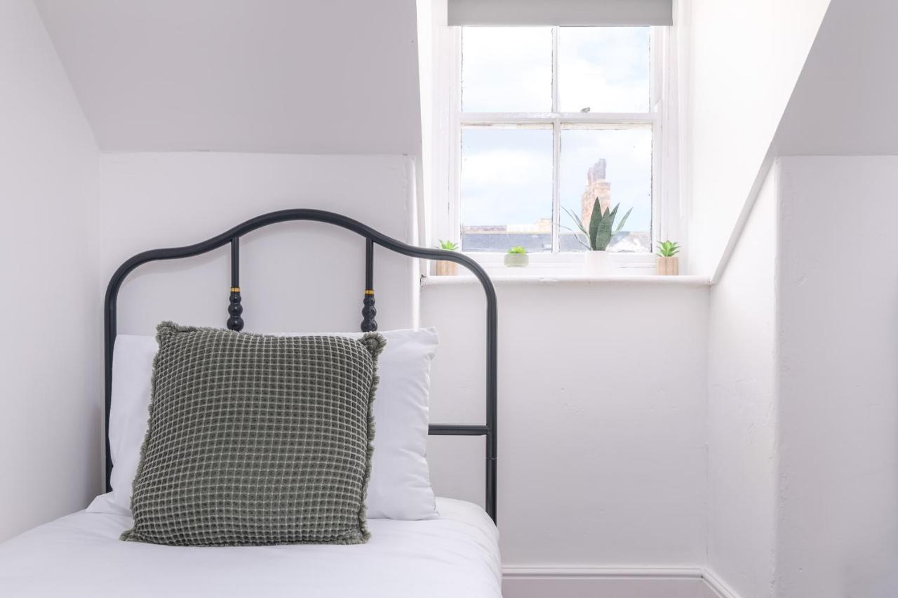 Whitby Heights Διαμέρισμα Εξωτερικό φωτογραφία