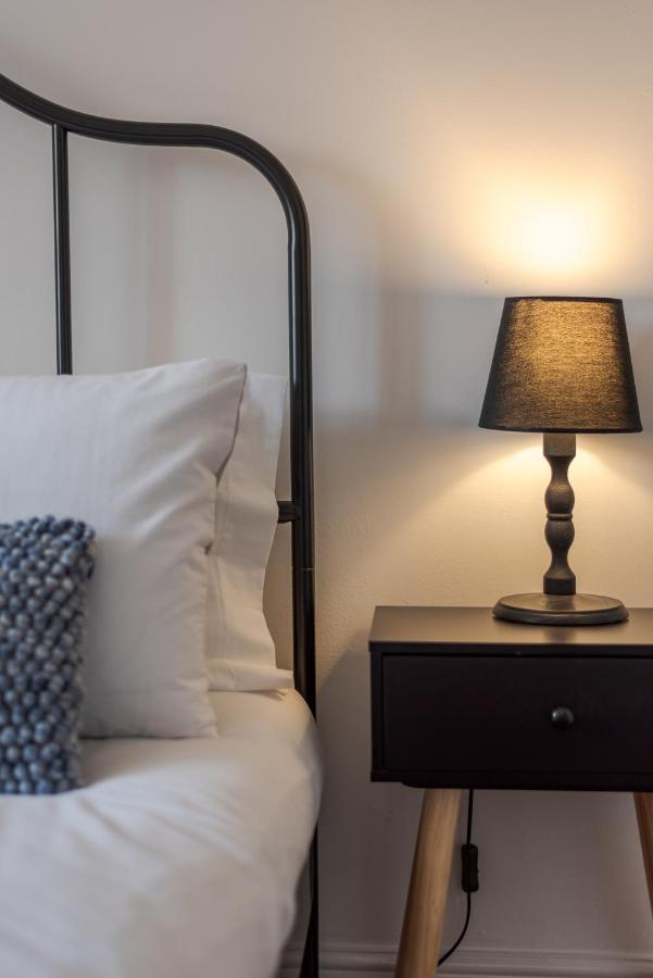 Whitby Heights Διαμέρισμα Εξωτερικό φωτογραφία